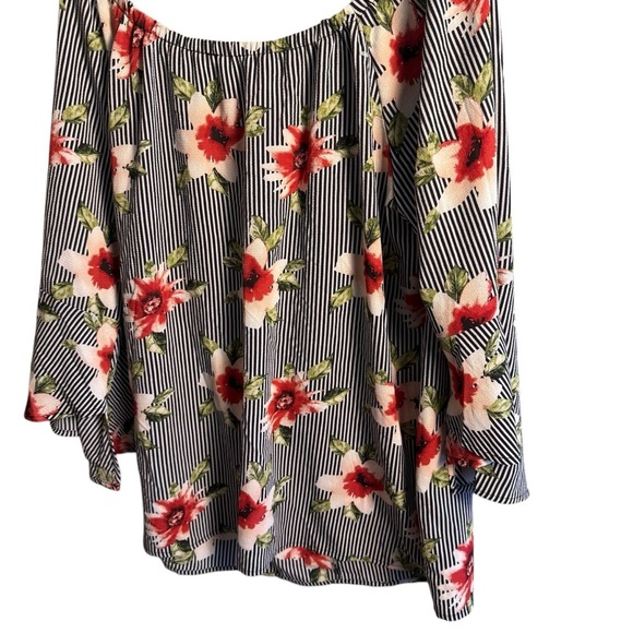 Monteau Women’s Size 3X Off Shoulder Floral Stripe Blouse Black White Red Plus - Picture 5 of 11
